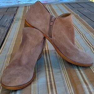 LUCKY BRAND SUEDE ANKLE BOOTS